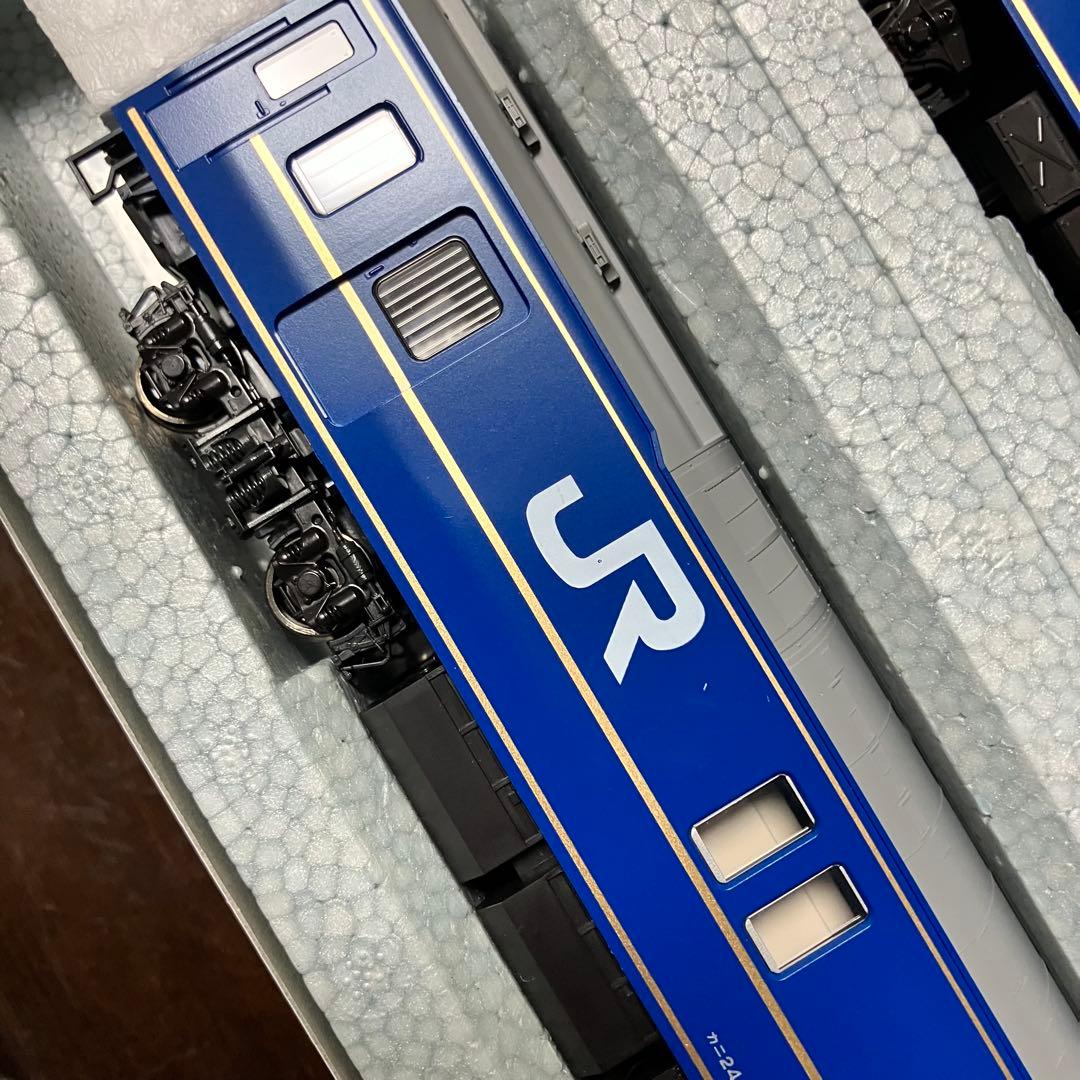 KATO　24系 寝台特急『北斗星』 4両基本セット 【3-515】　HOゲージ