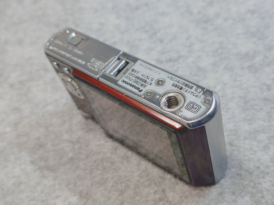 Panasonic LUMIX DMC-FX33 ブラウン
