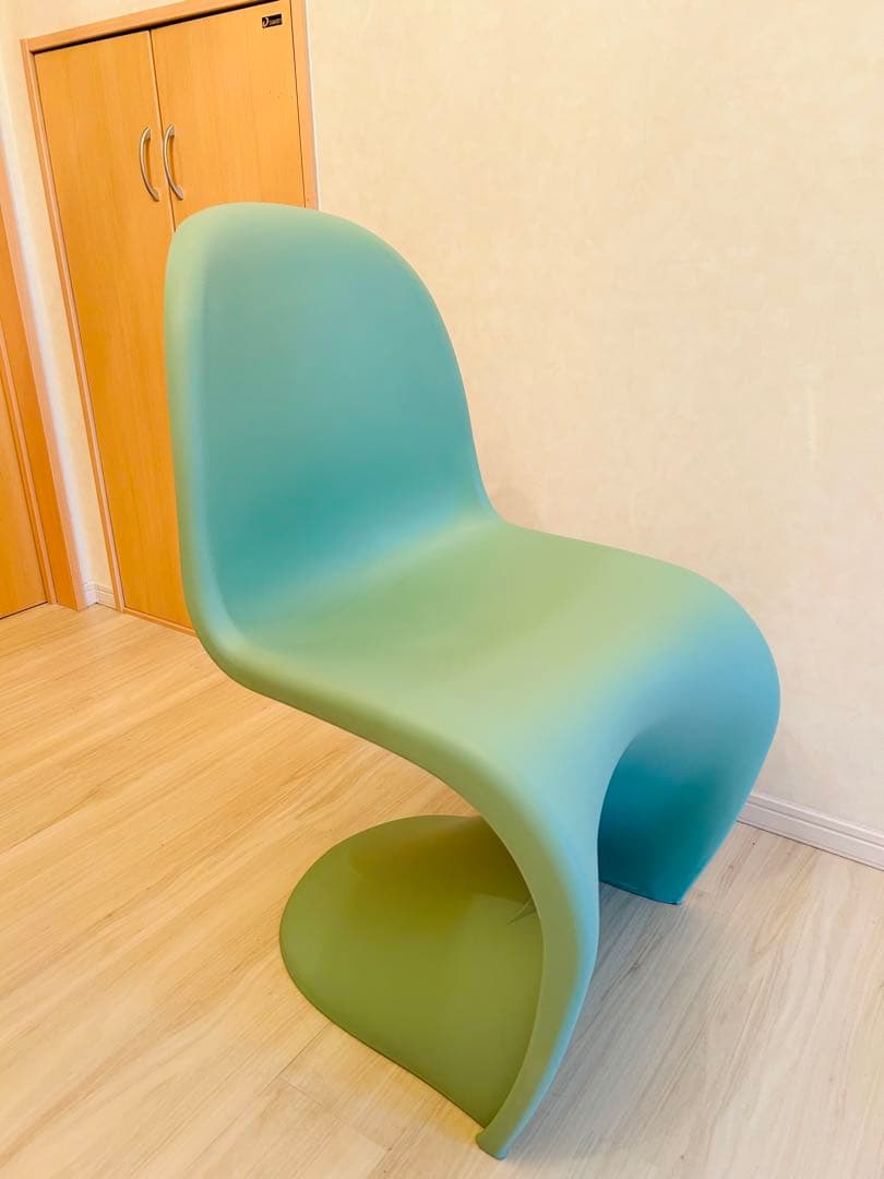 単品 新色 豆グリーン パントンチェア リプロダクト 室内 屋外 北欧風