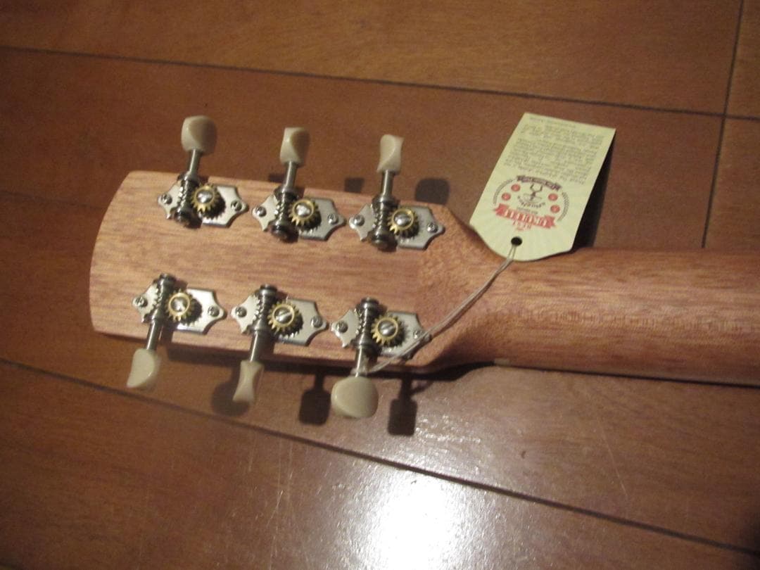 anuenue mc10-LC LC（リビングコーラル） ケース付き ほぼ新品！