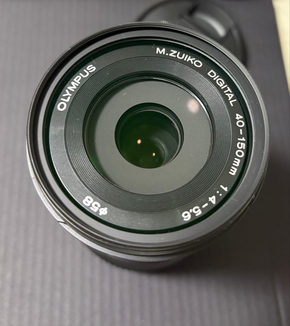 OLYMPUS OM-D E-M10 Mark III ダブルレンズキット