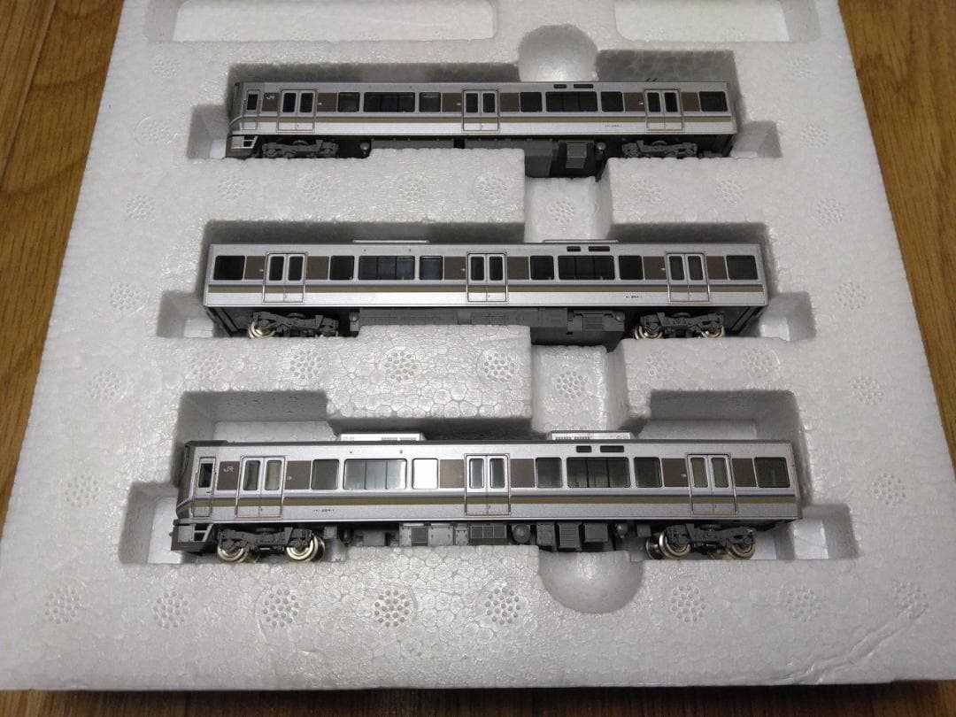トミックス 225系0番台幌無し新快速基本+増結8両 92420 92422