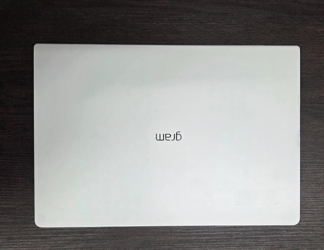 LG Gram 13インチ Core i5 8GB 512GB SSD