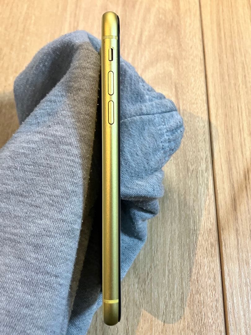 iPhone11 イエロー 128GB