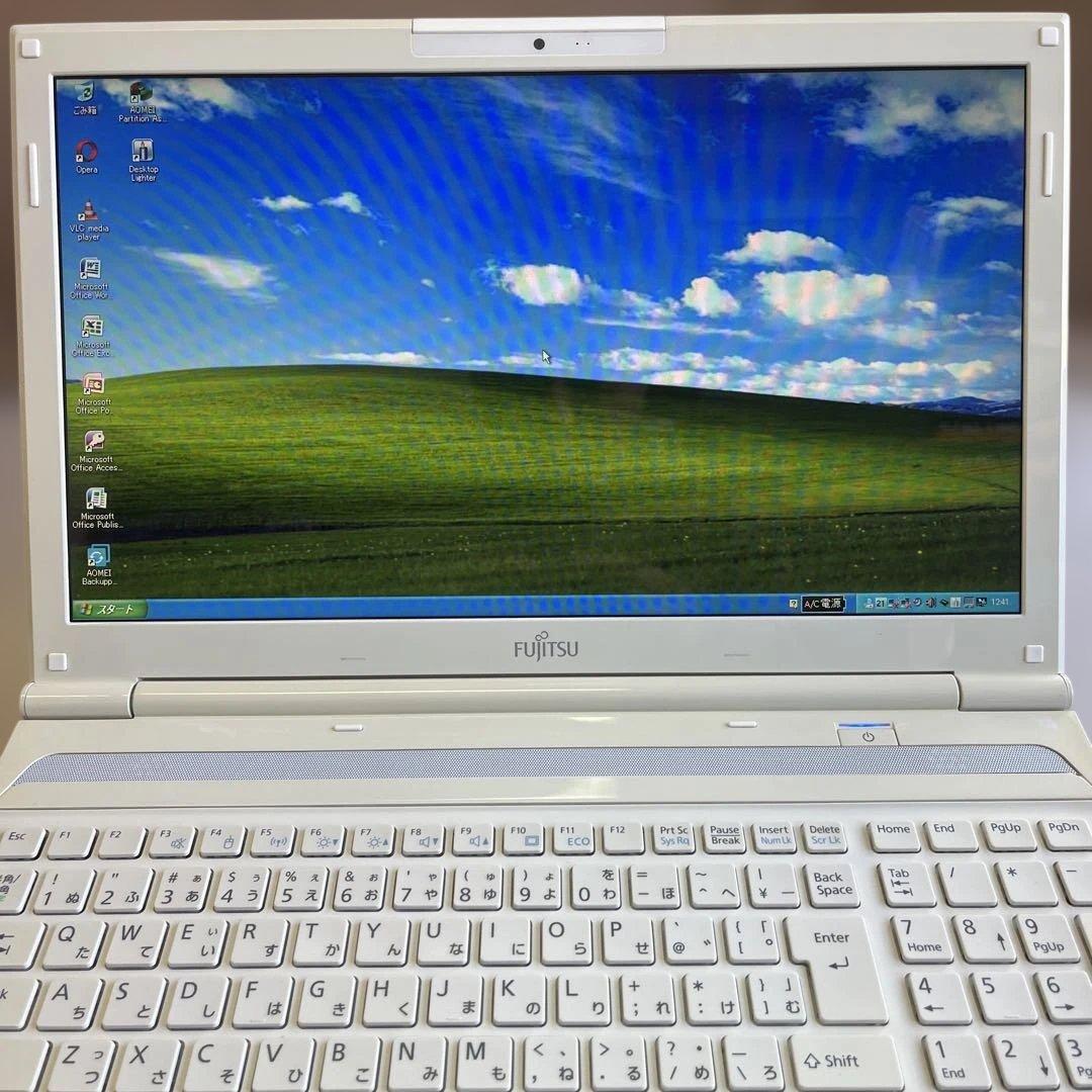 ☆格安美品☆WinXP☆富士通15.6インチワイド大画面ノートPC☆第3世代i7
