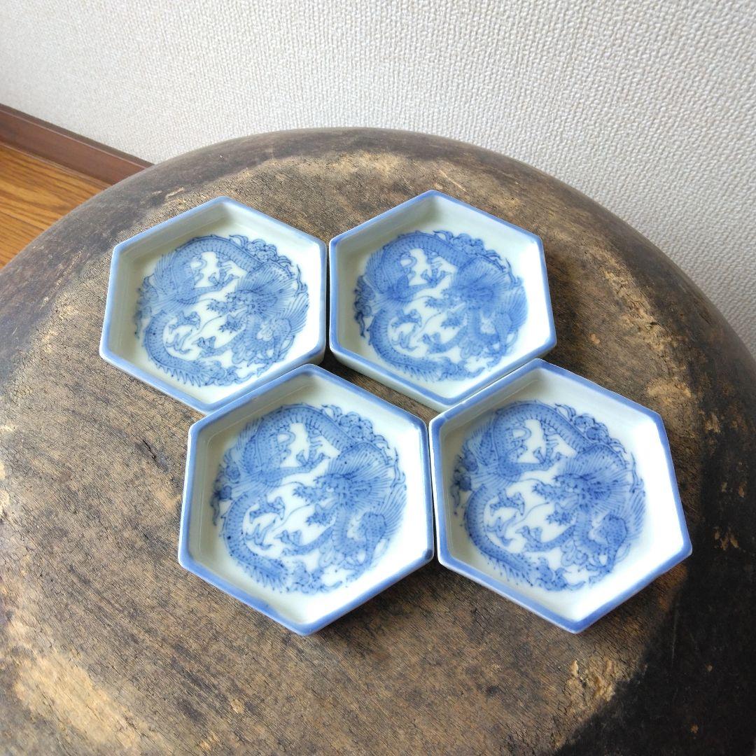 古伊万里 龍の柄 六角皿 小皿 豆皿 8枚 陶器 染付 アンティーク 骨董