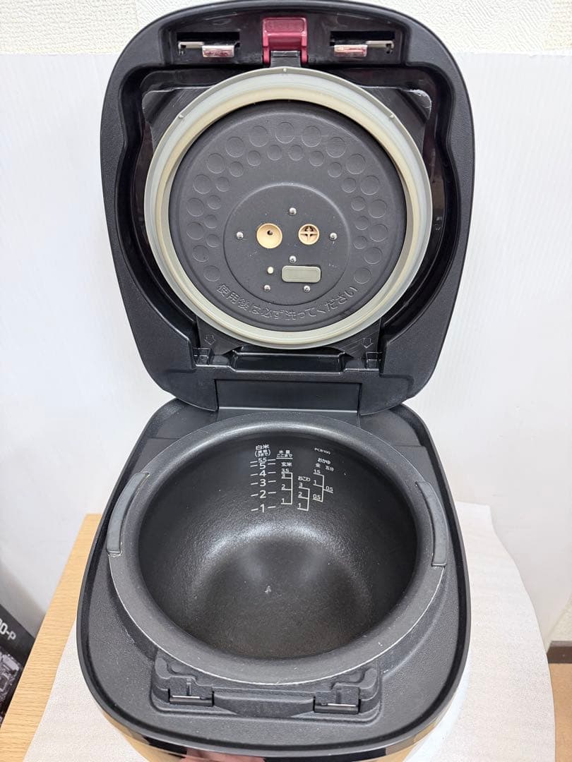 タイガー 圧力IH炊飯器 JPC-B100（5.5合）