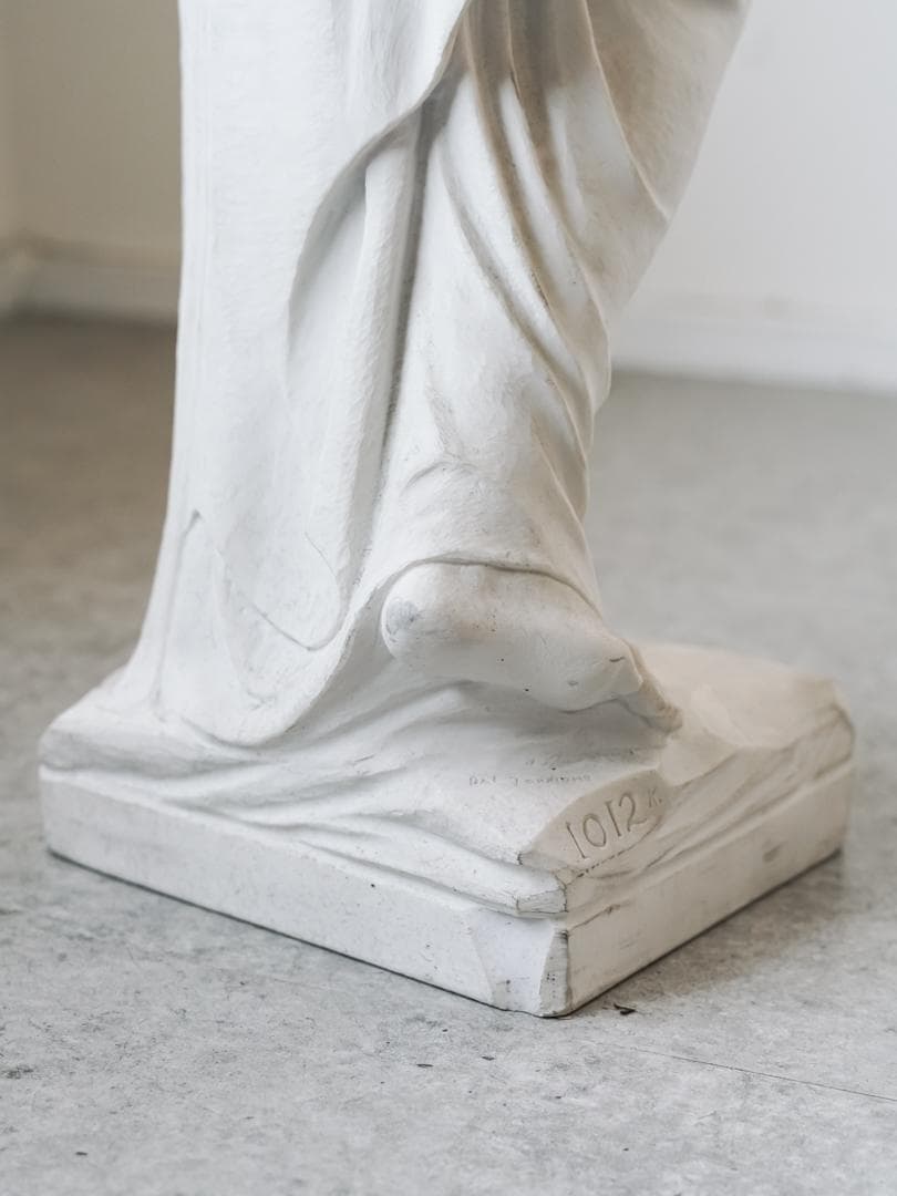 希少 イタリア\"DAL TORRIONE\" 水瓶を持つ女神 石膏像 アンティーク