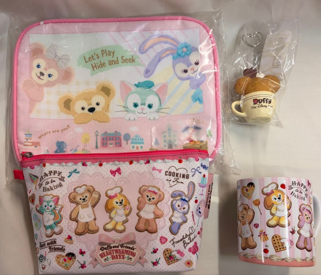 ダッフィー&フレンズ　スーベニア　バッグ　ポーチ　マグ　メモスタンド　まとめ