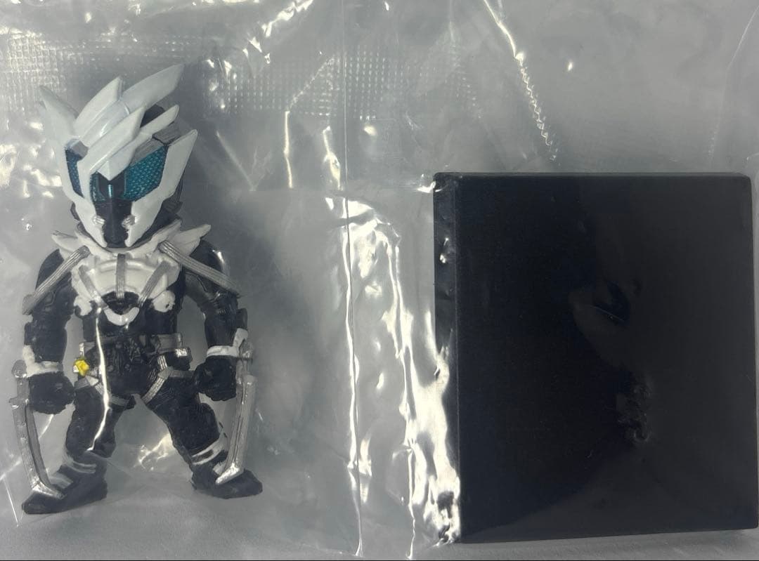 コンバージ　仮面ライダーゼロワン　セット