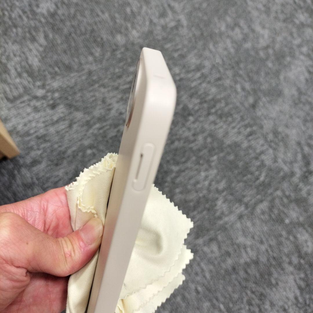 AQUOS Wish4　スマートフォン ホワイトジャンク