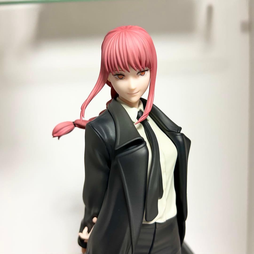 チェンソーマン　マキマ　1/7スケールフィギュア　AMAKUNI あみあみ