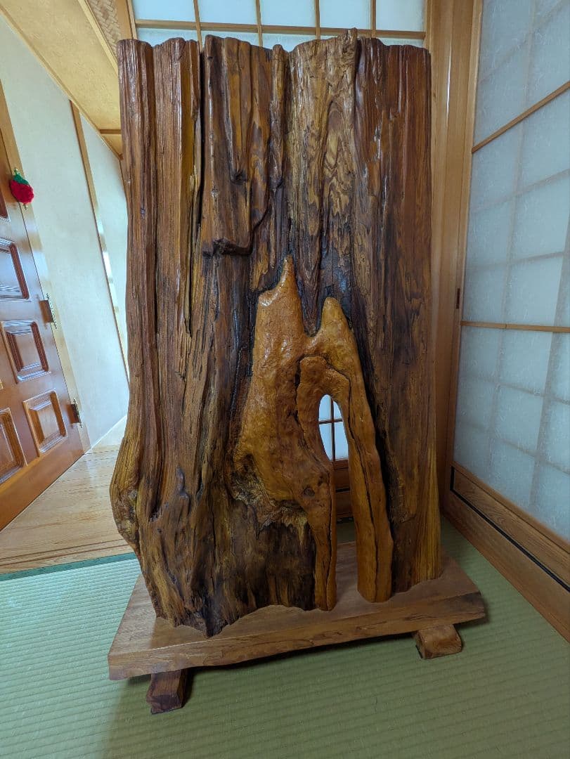 木製彫刻 自然な形状