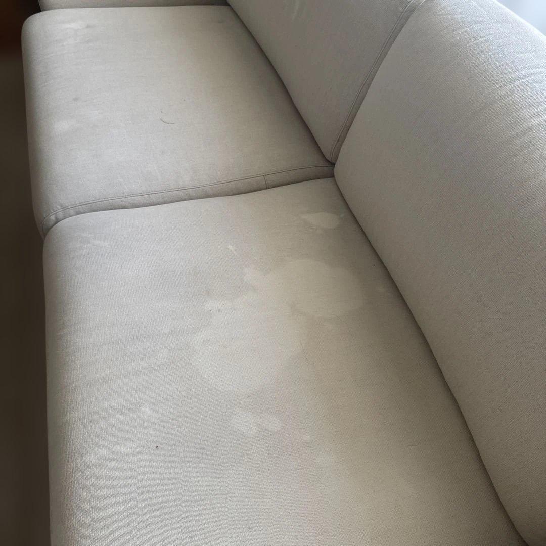 クリーム色 2人掛けソファ 使用感あり