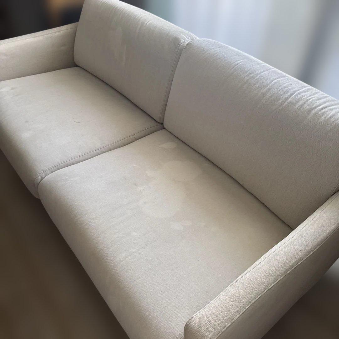 クリーム色 2人掛けソファ 使用感あり