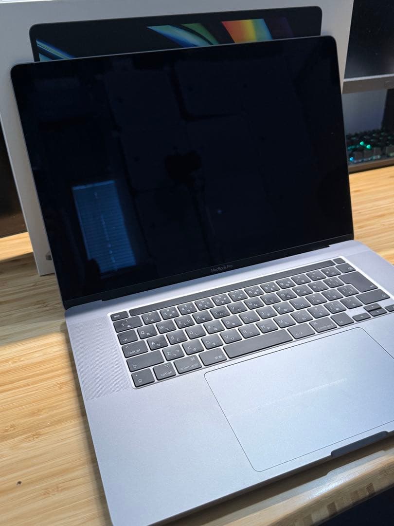 【美品】MacBook Pro 16-inch 2019スペースグレイ