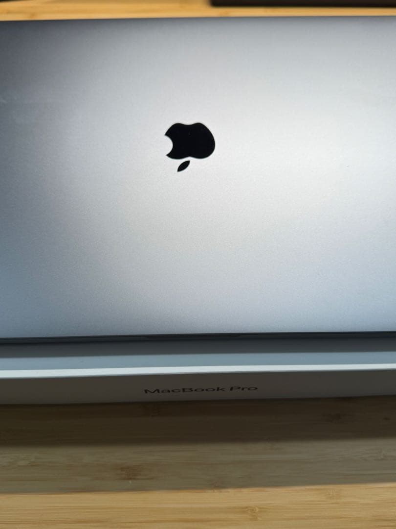 【美品】MacBook Pro 16-inch 2019スペースグレイ