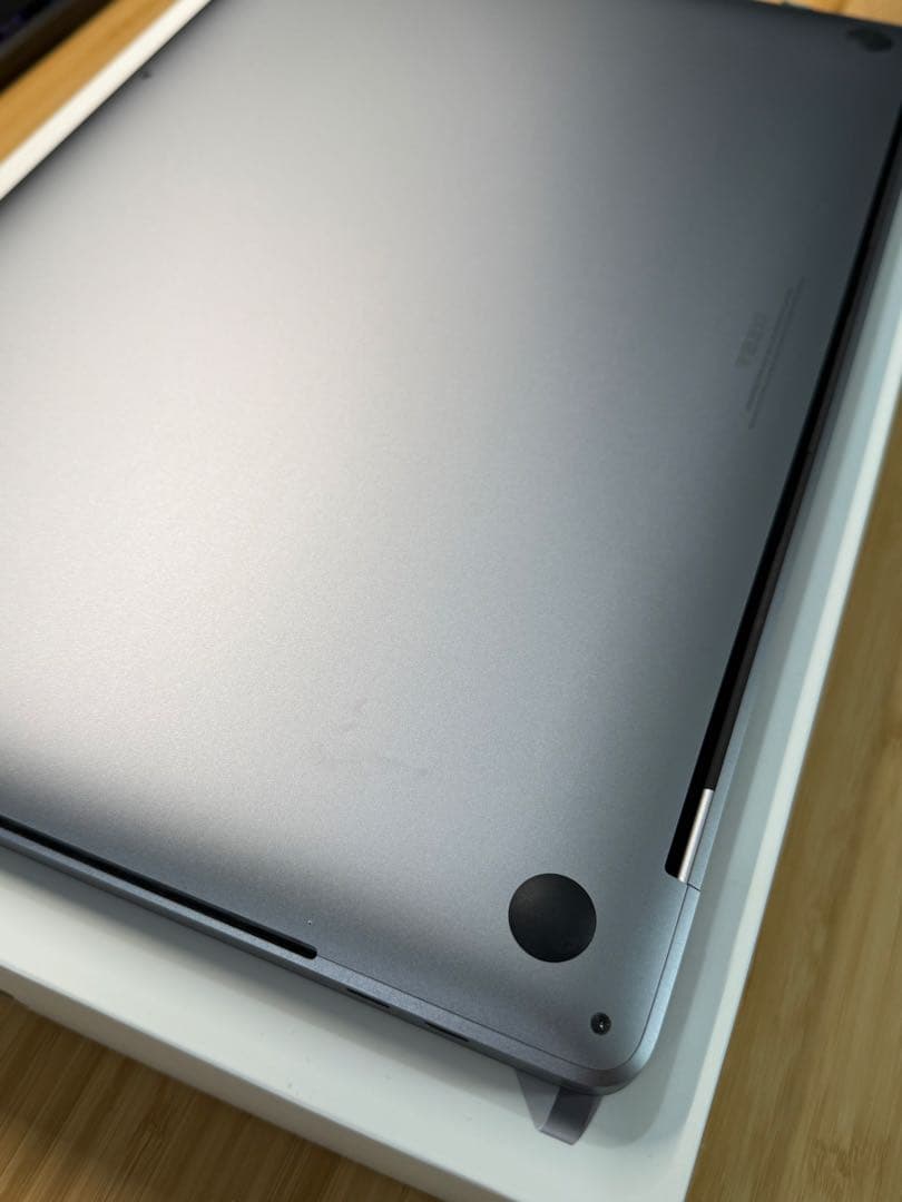 【美品】MacBook Pro 16-inch 2019スペースグレイ