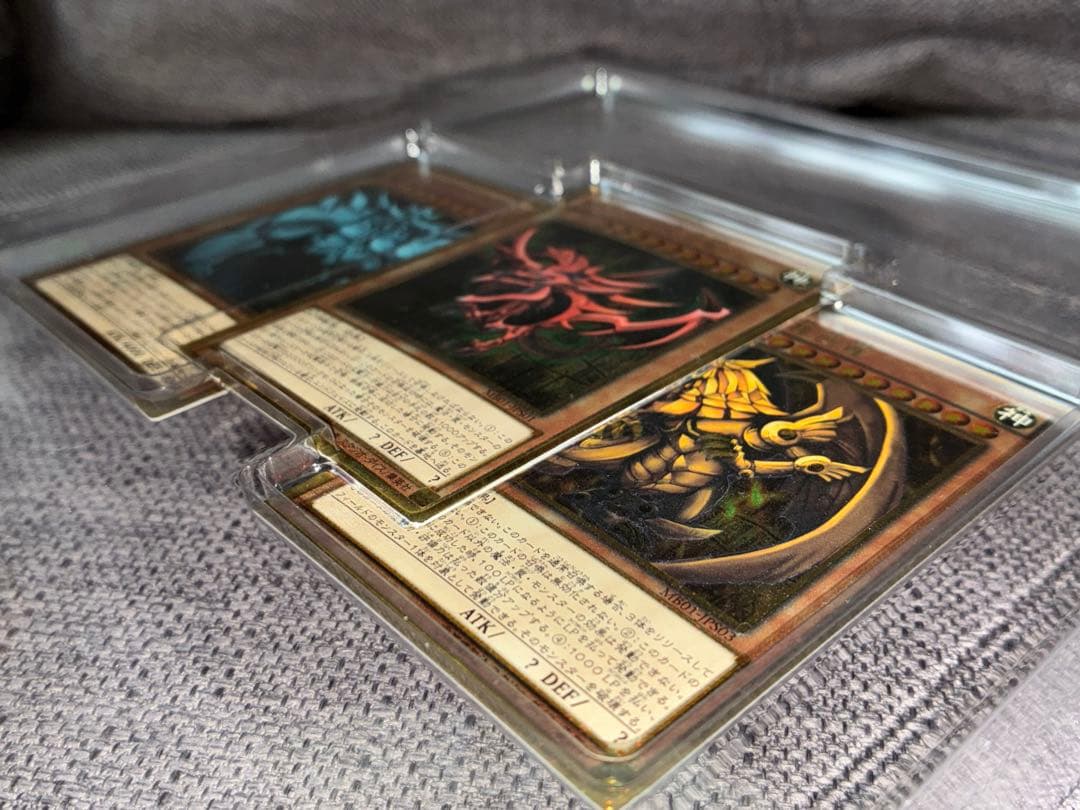 【未開封】 遊戯王カード 三幻神 ミレニアムゴールドレア 3枚セット
