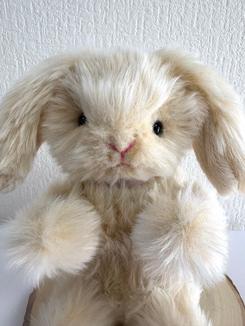 ハンドメイド ぬいぐるみ うさぎ　寄り添ううさぎ 単体　一点もの インテリア