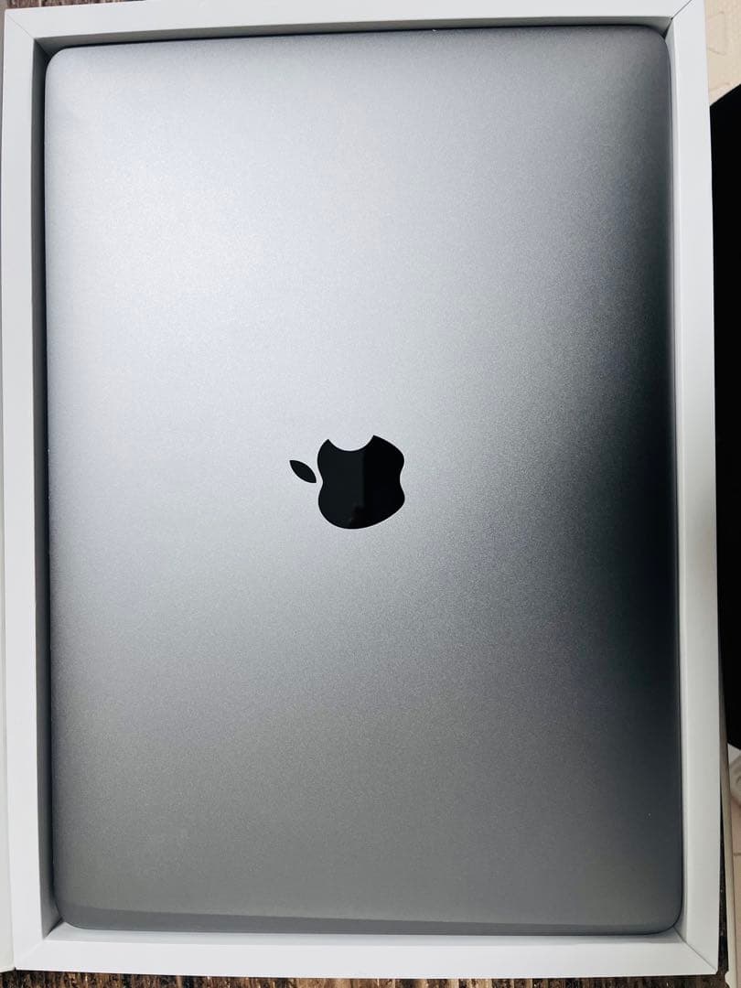 MacBook Pro スペースグレー 本体