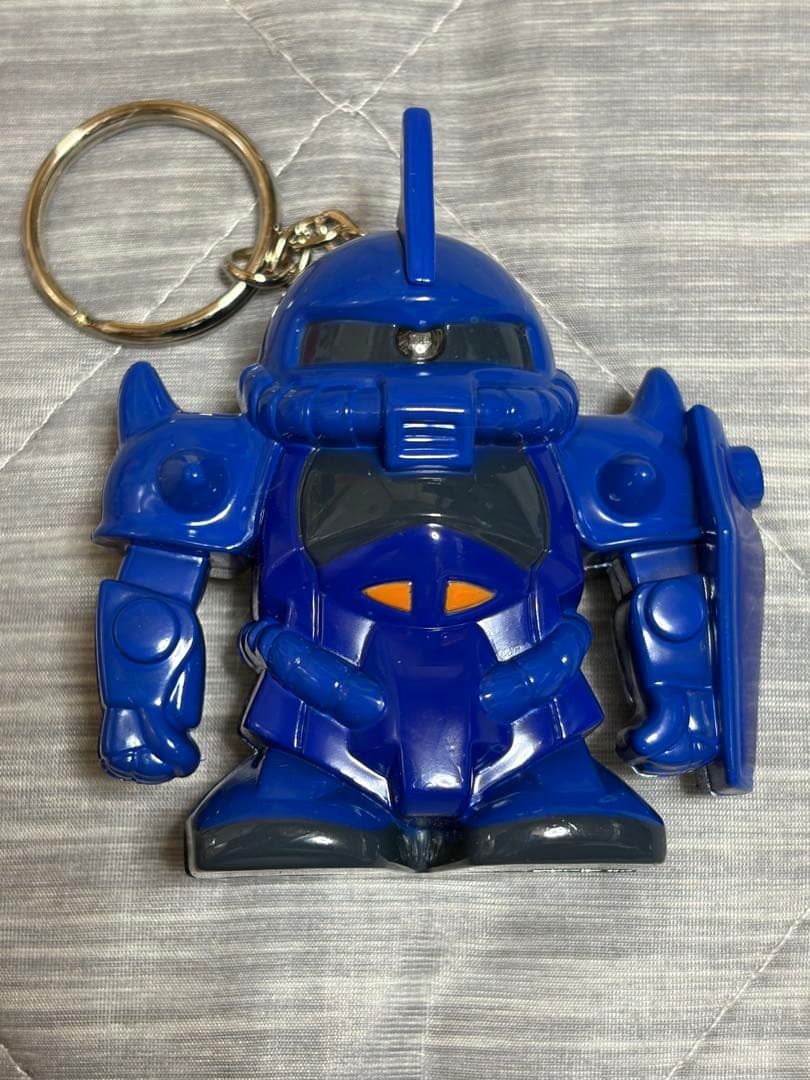 ガンダム 目が光る貯金箱 胸像バンク フィギュアコレクション キーホルダー