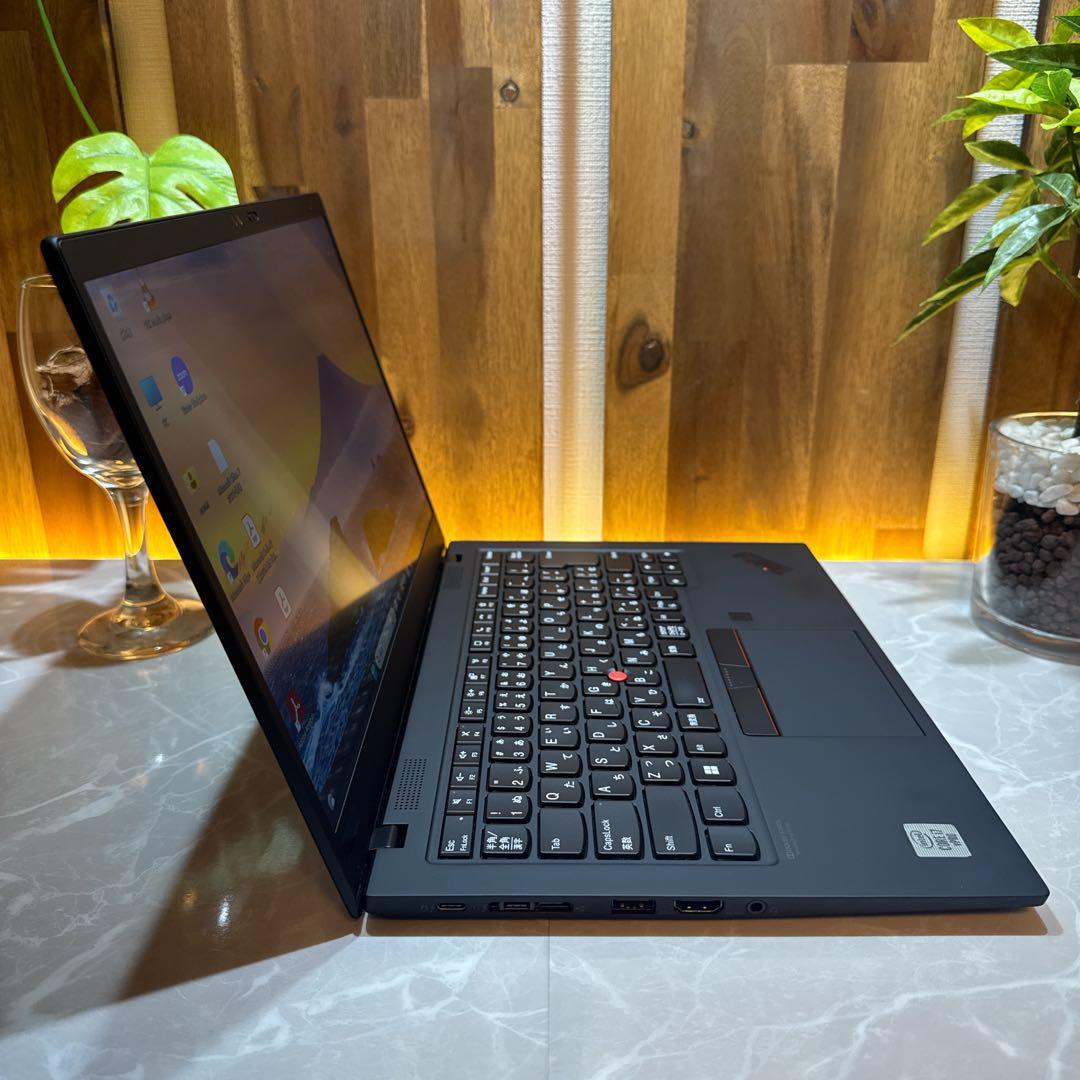 極美品2020年式‼️ThinkPadX1☘最高峰i7☘メモリ16☘ノートパソコン