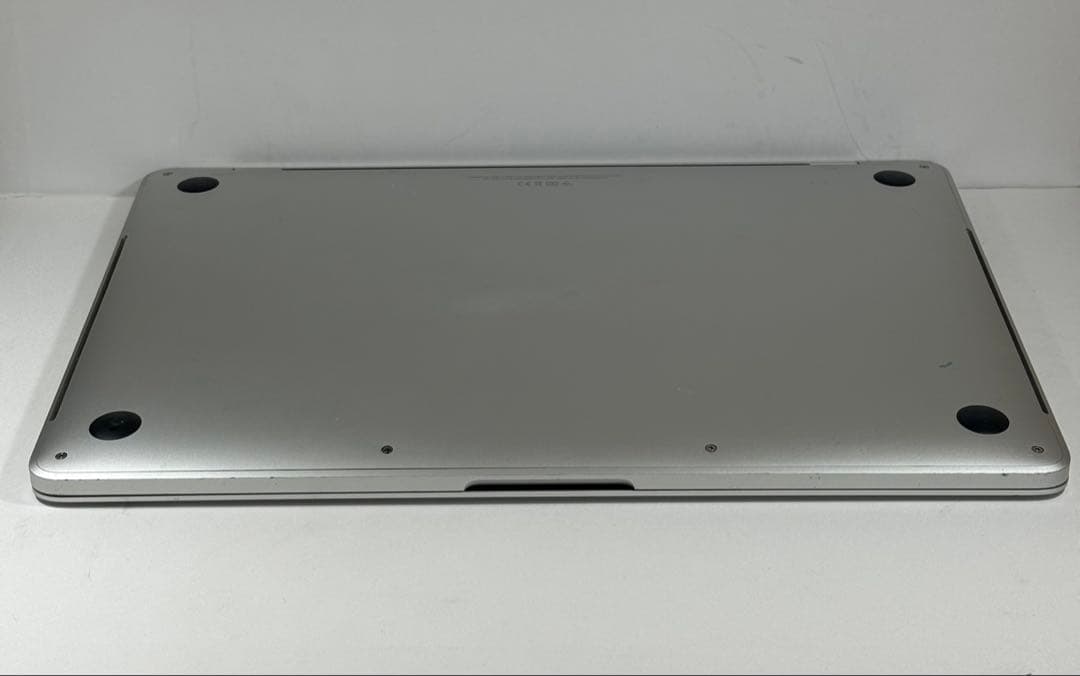 Apple MacBook Pro 13（2019 ?） ― ジャンク品