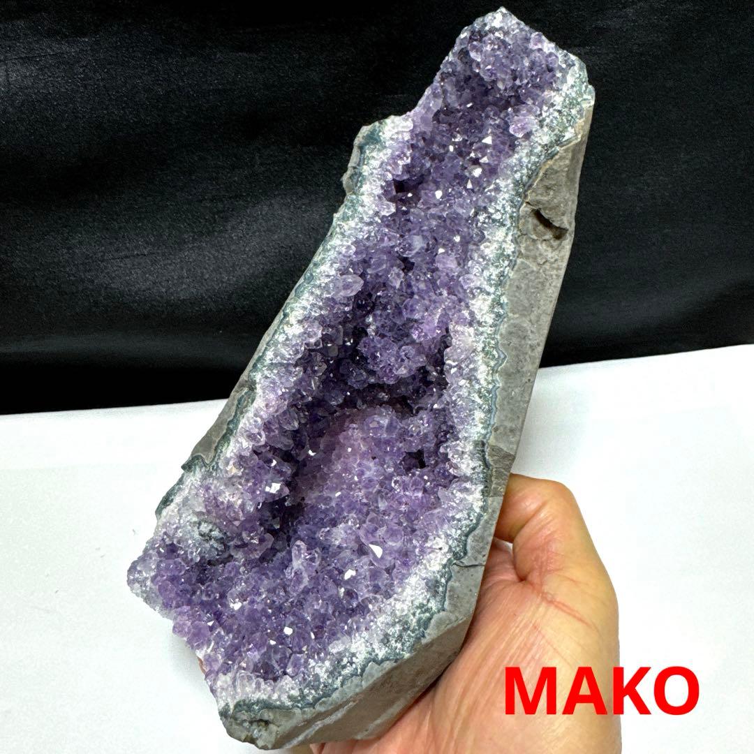 M1906☆アメジストクラスター1.0Kg☆ウルグアイ産☆N60108-A