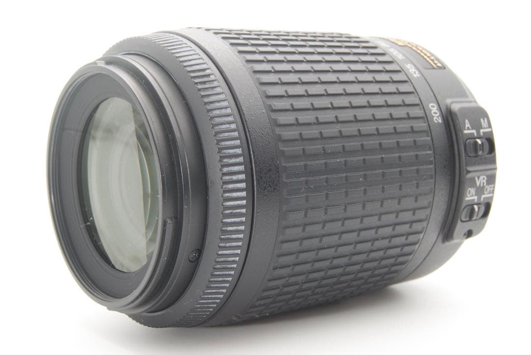 【人気機種Nikon D5600 スマホ転送　Wi-Fi デジタル一眼レフカメラ