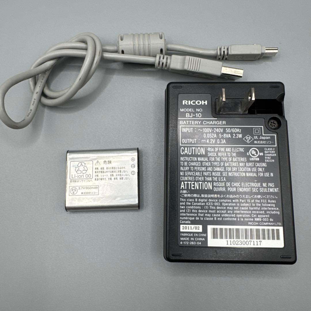 M1342 RICOH CX4 コンパクト デジタル カメラ デジカメ コンデジ