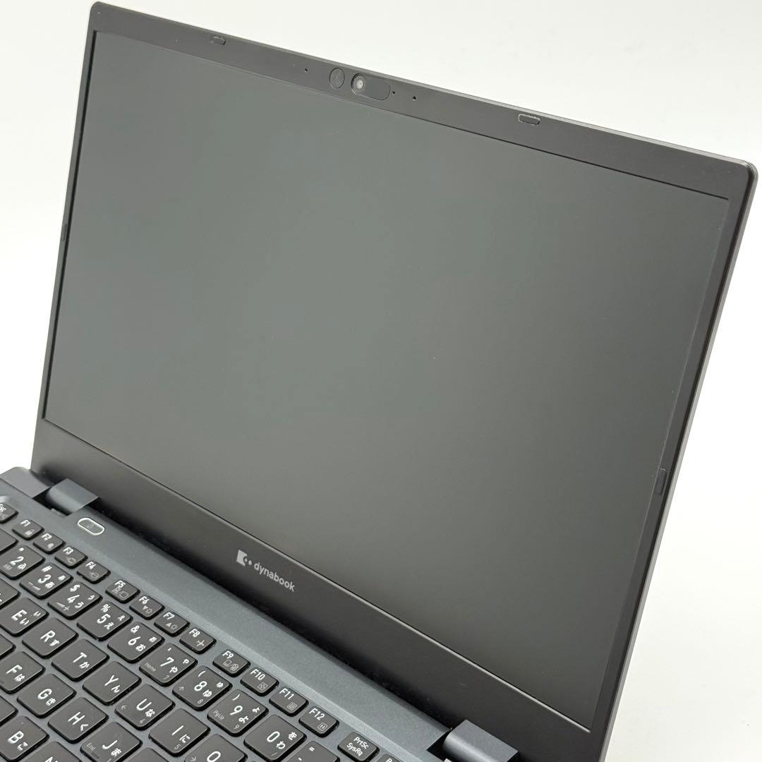 東芝ノートパソコン 11世代i5 16GB 快速SSD256 高速静音 875g