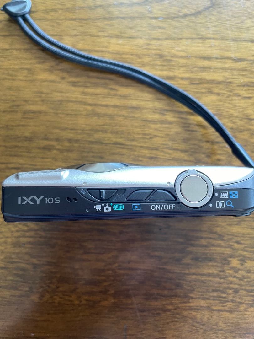 キャノン　14.1 MEGAPIXELS