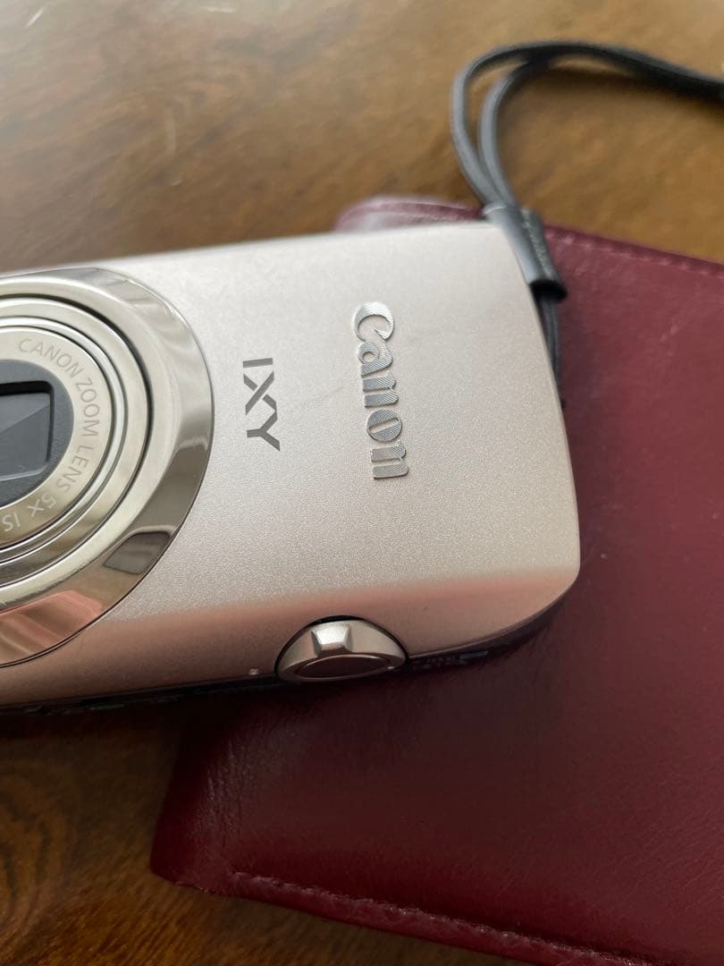キャノン　14.1 MEGAPIXELS