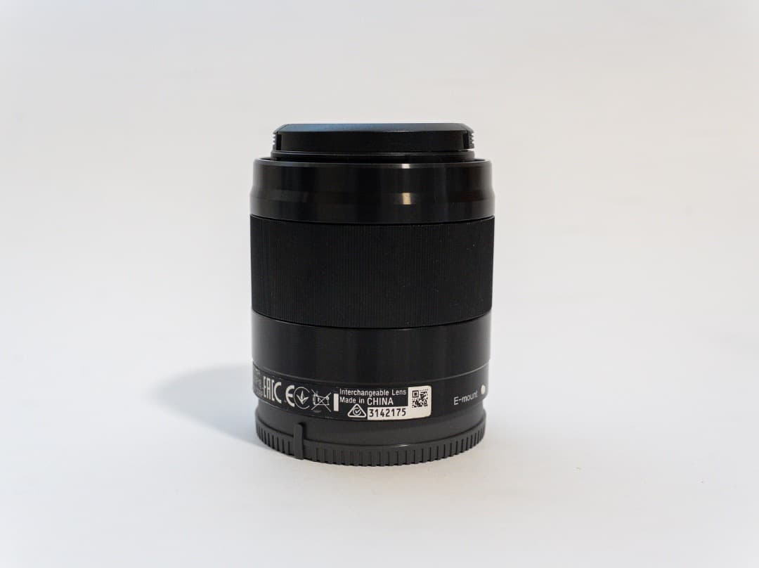 SONY 単焦点 50mm F1.8 OSS APS-C 動作良好 おまけ付