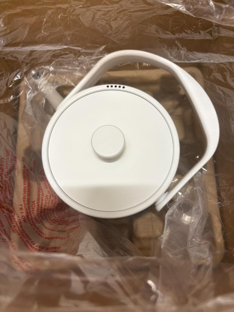 新品未使用 大石アンドアソシエイツ ラッセルホブス 電気ケトル ホワイト