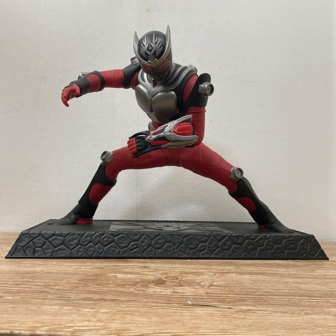京本コレクション 仮面ライダー龍騎 仮面ライダーリュウガ 二体SETおまけ付き