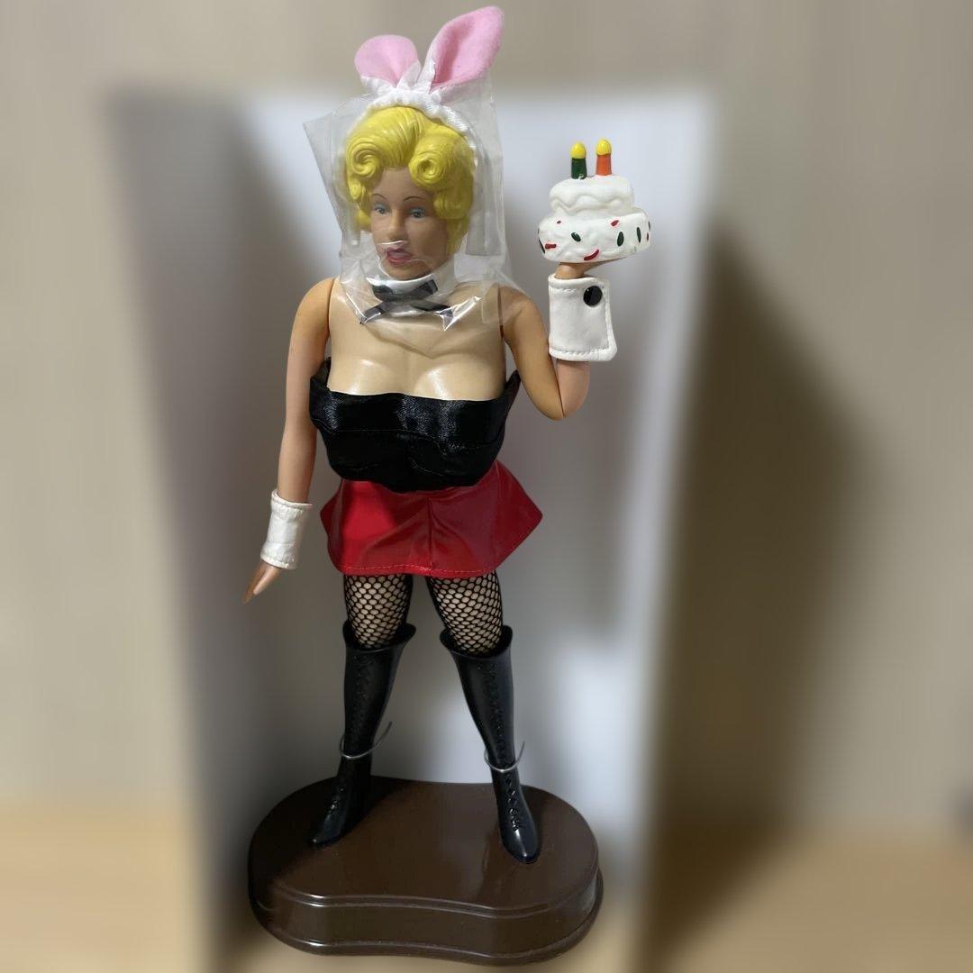欧米系ユニーク誕生日フィギュア外箱に圧痕あり 本体きれいでコレクション向け179
