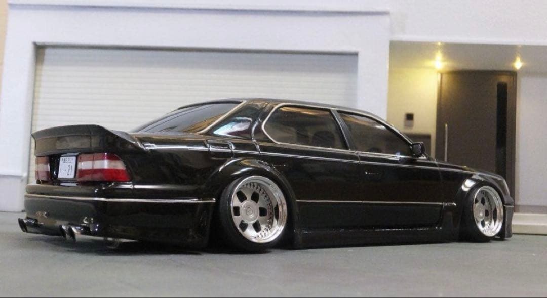 1/24UCF20系セルシオ完成品　全盛期仕様VIP