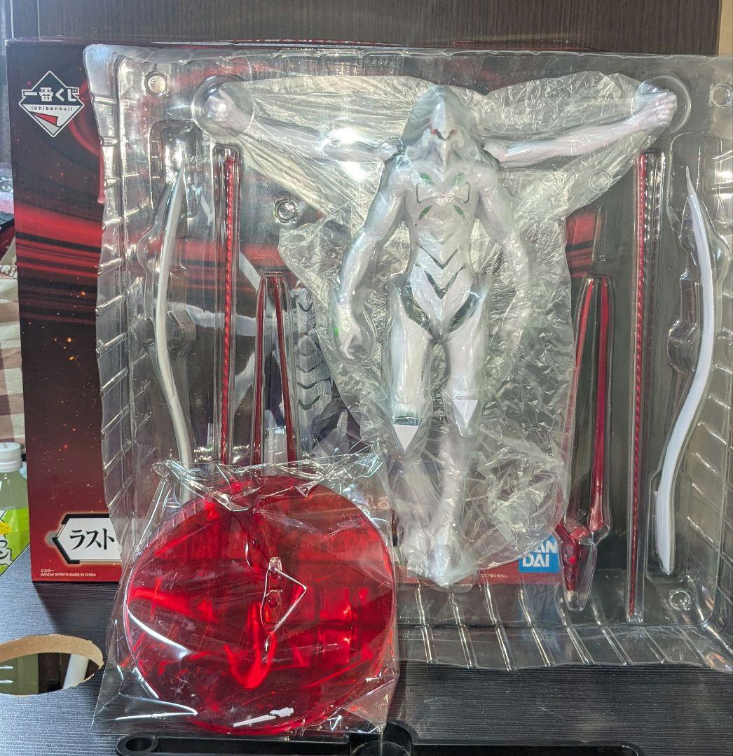 一番くじ　エヴァンゲリオン ラストワン 第13号機 疑似シン化 　フィギュア