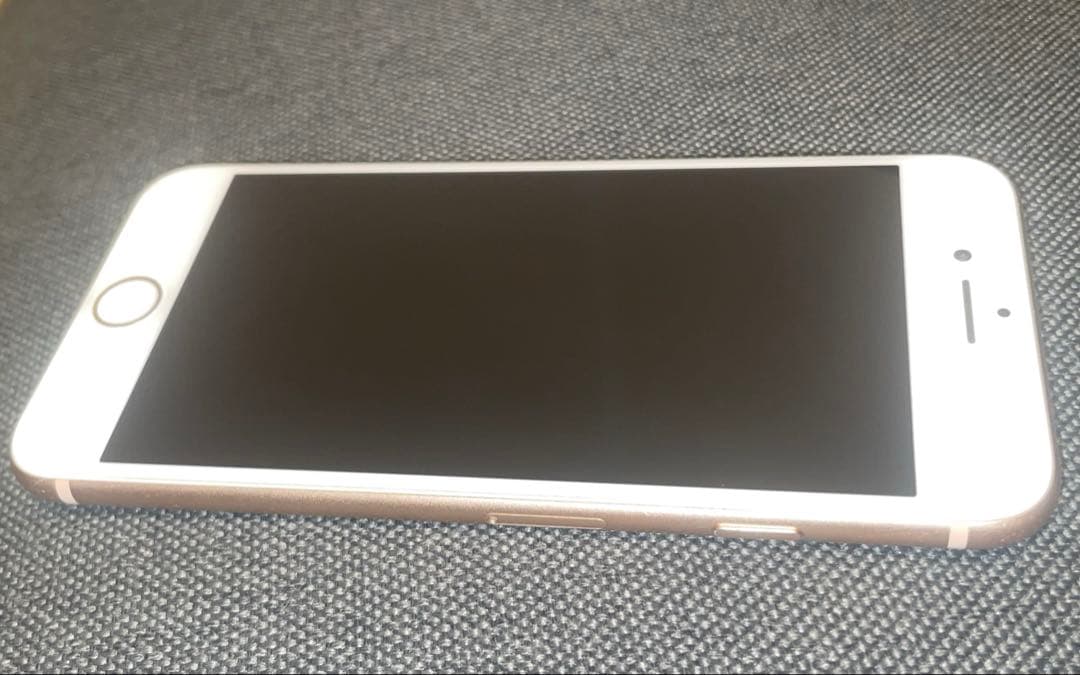 【美品】 バッテリー100% iPhone8 64GB ゴールド SIMフリー