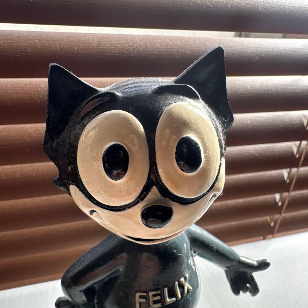 Felix フィギュア Chevrolet 首振り人形 限定カラー グレー