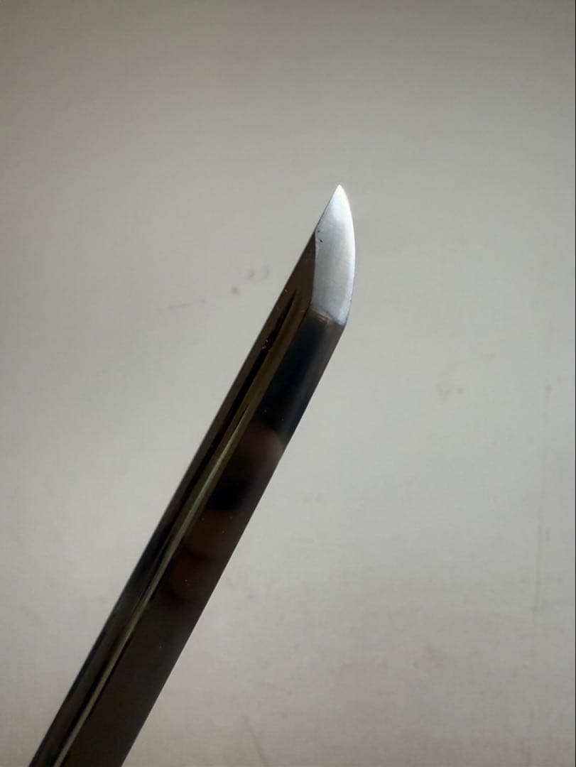 玉鋼製包丁　鑑賞用美術研磨。受注生産　両鎬　鮪包丁　刺身包丁　2尺　特注柄