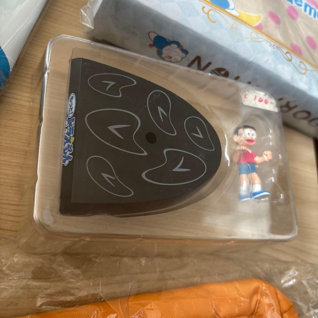 ドラえもん　貯金箱　ギフトセット　ハッピーセットおもちゃ　空缶　バッグ　まとめ