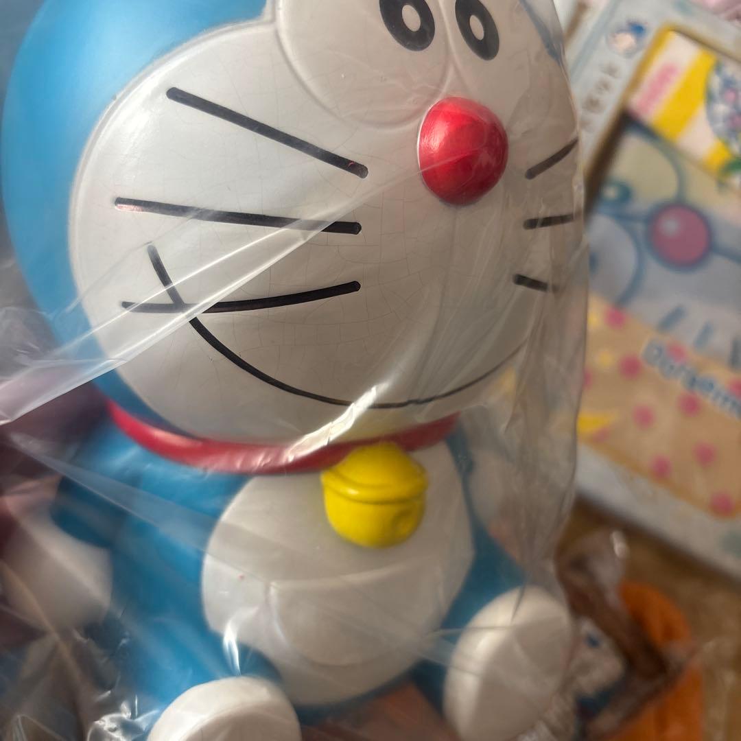 ドラえもん　貯金箱　ギフトセット　ハッピーセットおもちゃ　空缶　バッグ　まとめ