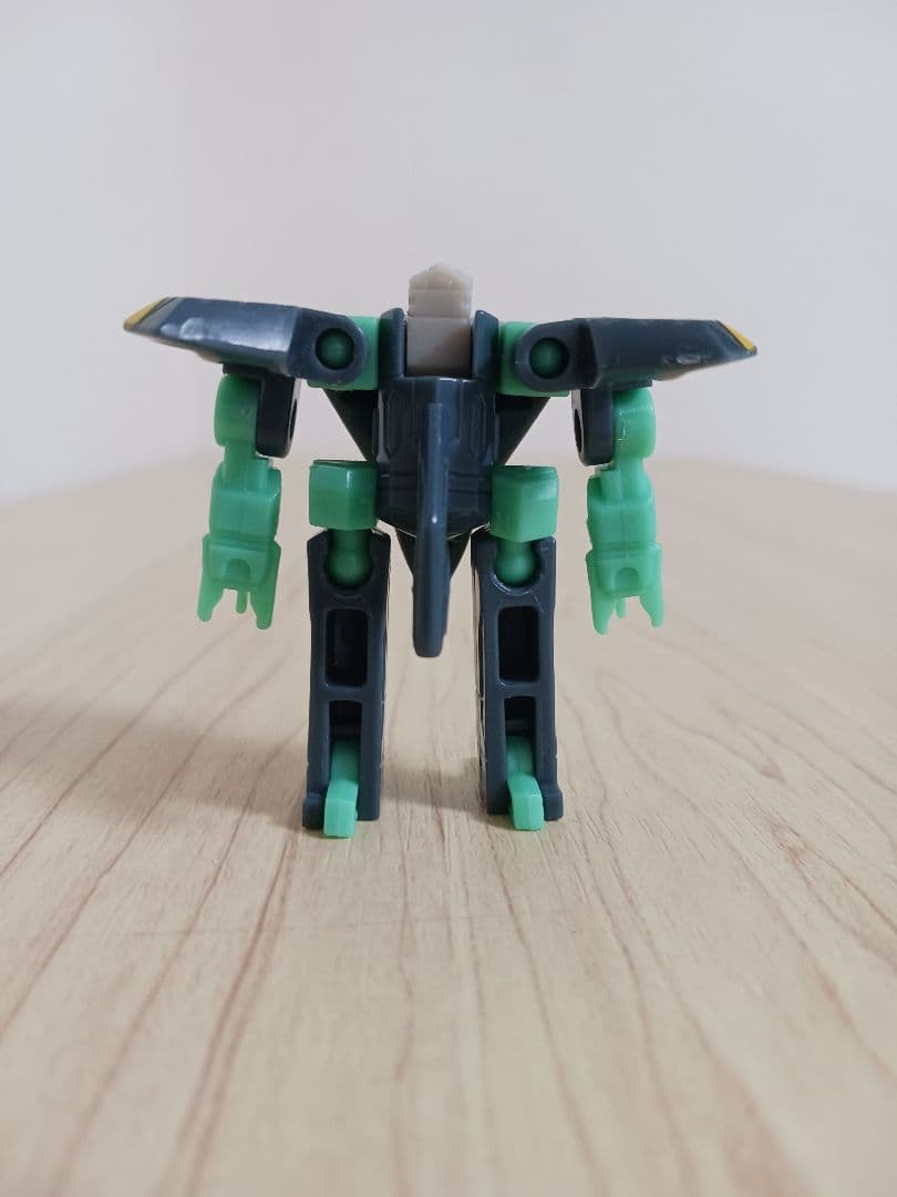 トランスフォーマー botcon シャッタードグラス サイドスワイプ