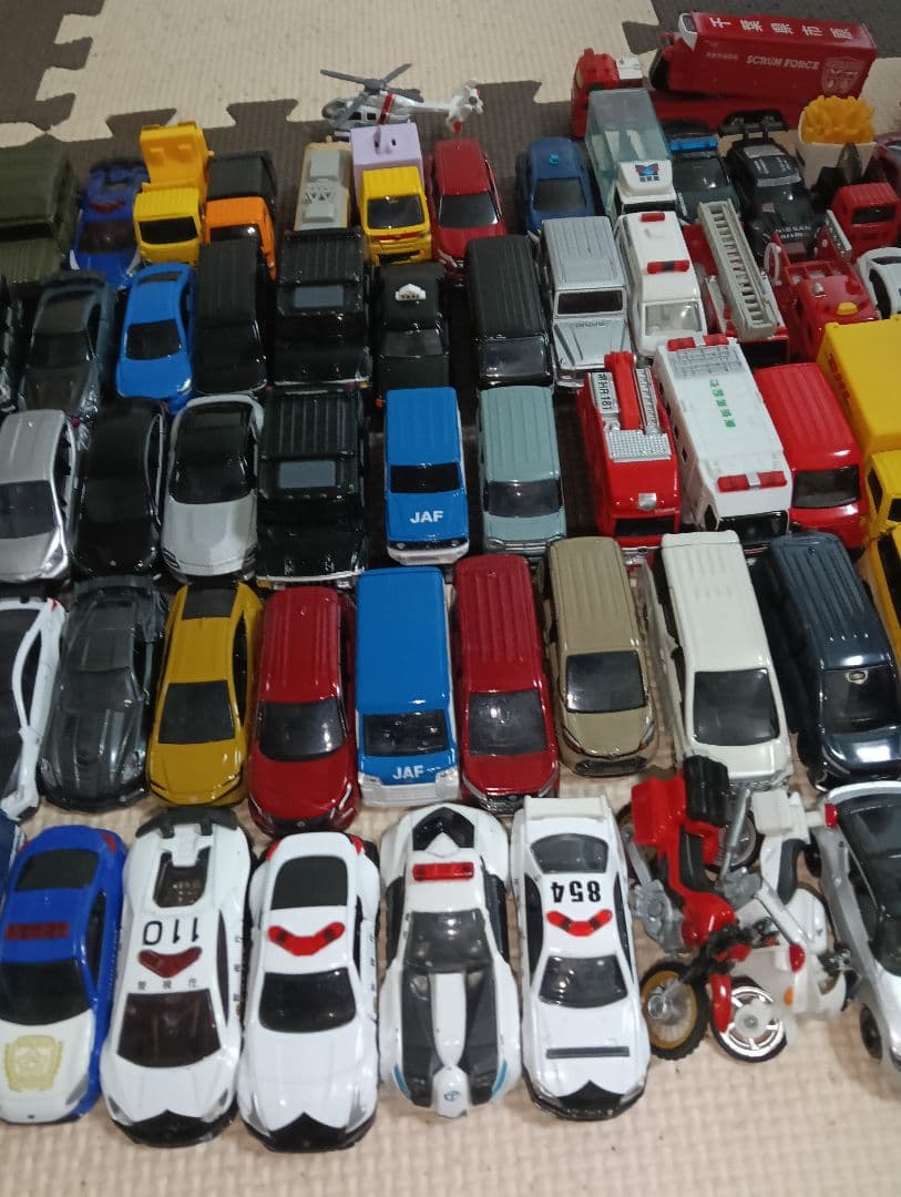 トミカ　100台　まとめ売り