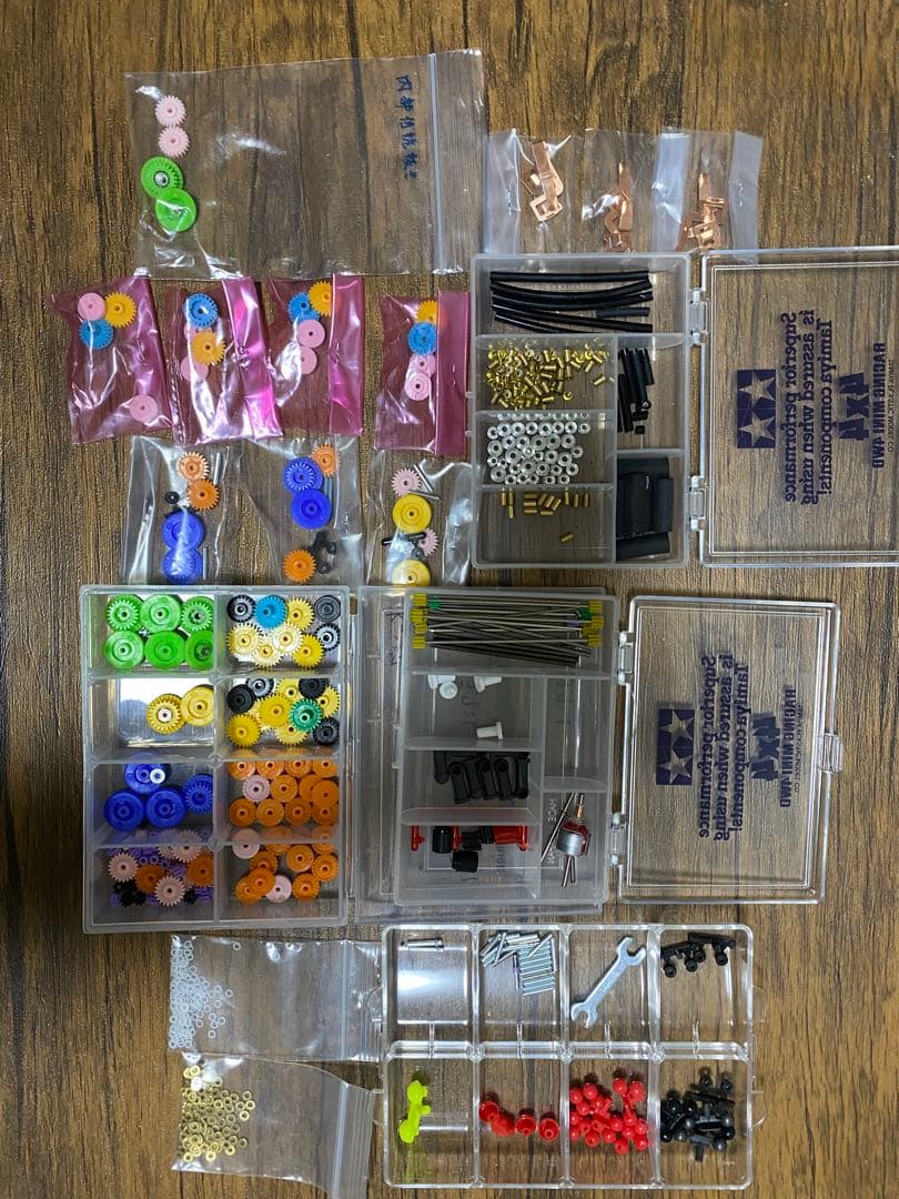 ミニ四駆セット 車体、パーツ、工具、治具 概要見てもらえると助かります。