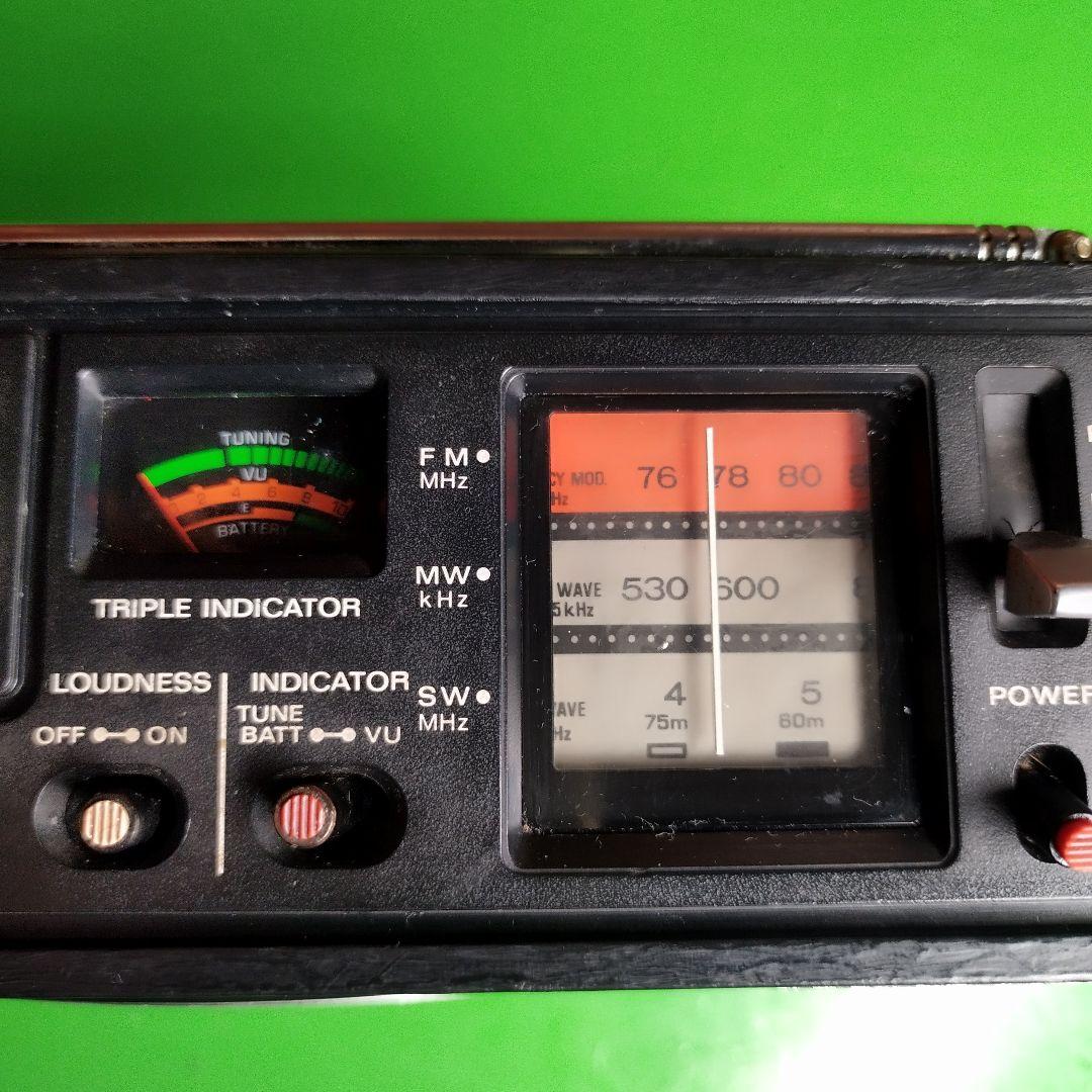 National　BCLラジオ　RF-888（クーガ）