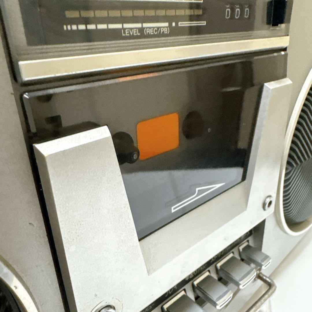 AIWA CS-50 日本製 ラジカセ シルバー FM/AM受信OK 昭和レトロ